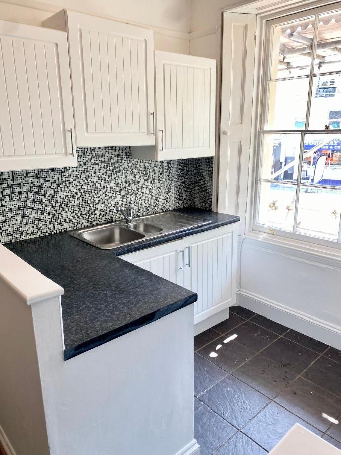 Torquay, 2 Bedrooms, Sleep 6, Free Parking, Torbay المظهر الخارجي الصورة